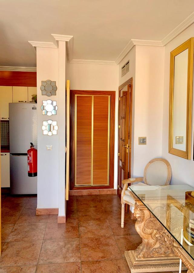 ÁTICO DELUXE entre CENTRO y PLAYA Salinas con TERRAZA, WIFI, PISCINA climatizada, GYM, SAUNA y GARAJE -Smart TV Roquetas de Mar Esterno foto
