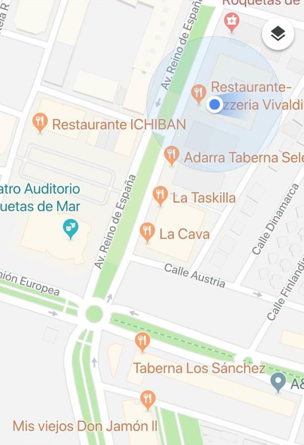 ÁTICO DELUXE entre CENTRO y PLAYA Salinas con TERRAZA, WIFI, PISCINA climatizada, GYM, SAUNA y GARAJE -Smart TV Roquetas de Mar Esterno foto